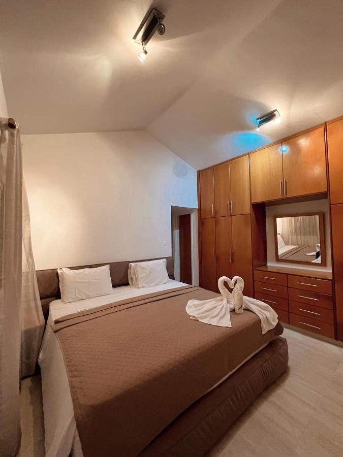 Oasi Rejuve Villa Meneou ภายนอก รูปภาพ